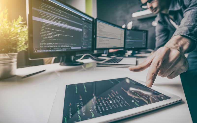 Providing Competent Hardware Verification Support for American Multinational Technology Giant